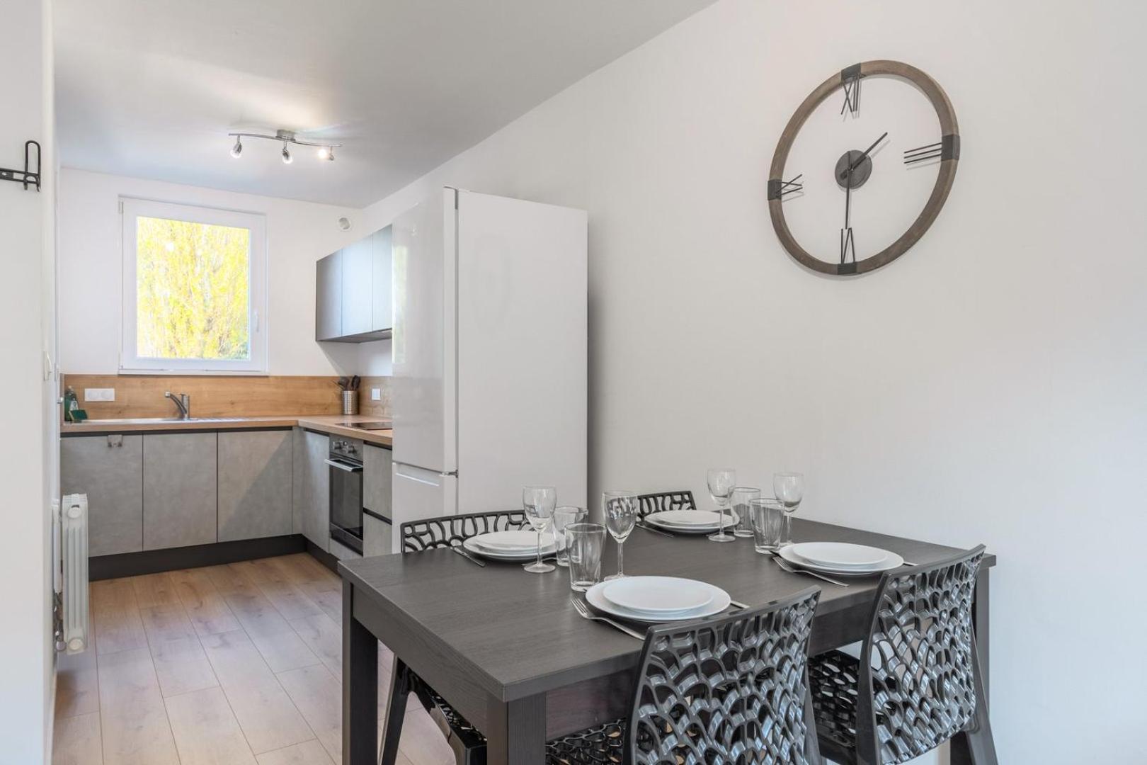 Charmant Appartement Renove 2 Chambres. マルク・アン・バルール エクステリア 写真